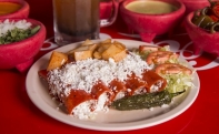Los Tacos Parrillada
